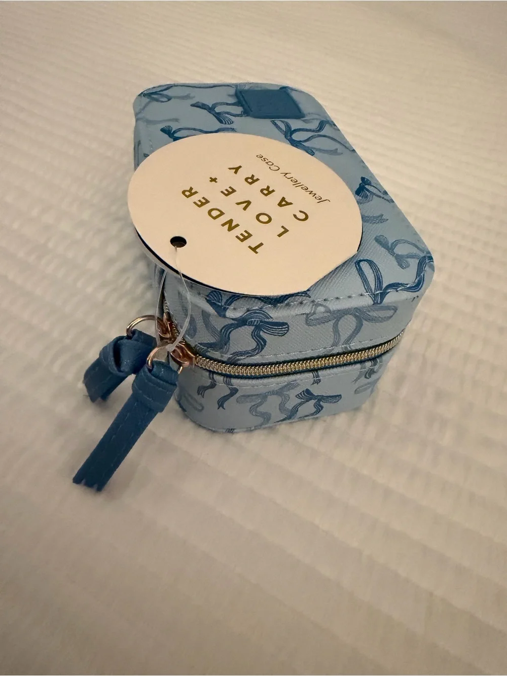 Tender Love + Carry Blue Bow Travel Jewelry Case